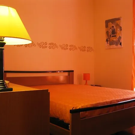 Casa Hirta לינה וארוחת בוקר